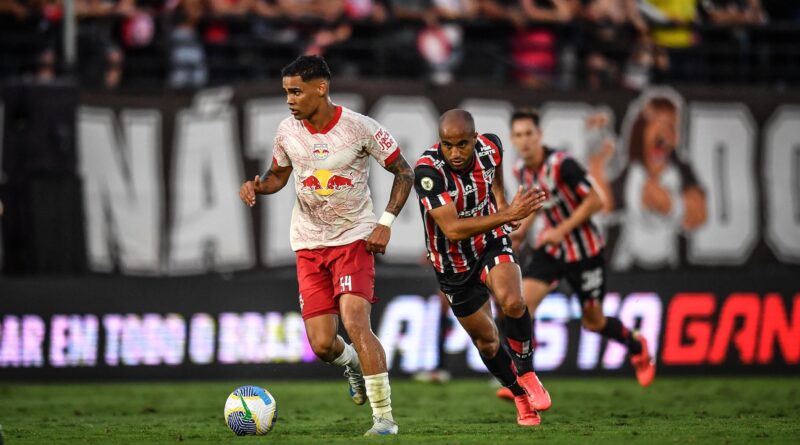 Red Bull Bragantino sai na frente, mas fica no empate diante do São Paulo e permanece em 18º