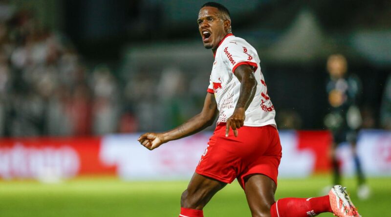 TJD-SP suspende Gustavo Marques por 12 jogos após declarações machistas contra árbitra