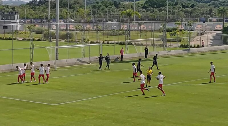 Red Bull Bragantino goleia o Hyper Valinhos por 4 a 1 no Paulistão Sub-15