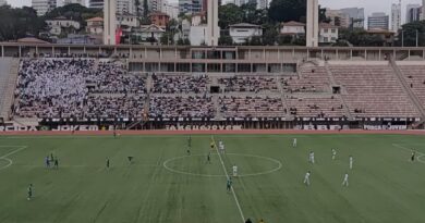 Santos vence amistoso diante do União São João no Pacaembu
